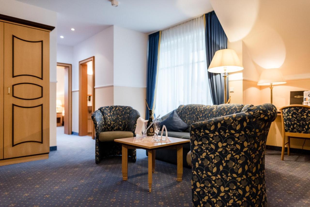 Akzent Hotel Bayerwald-Residenz Neukirchen  Ngoại thất bức ảnh