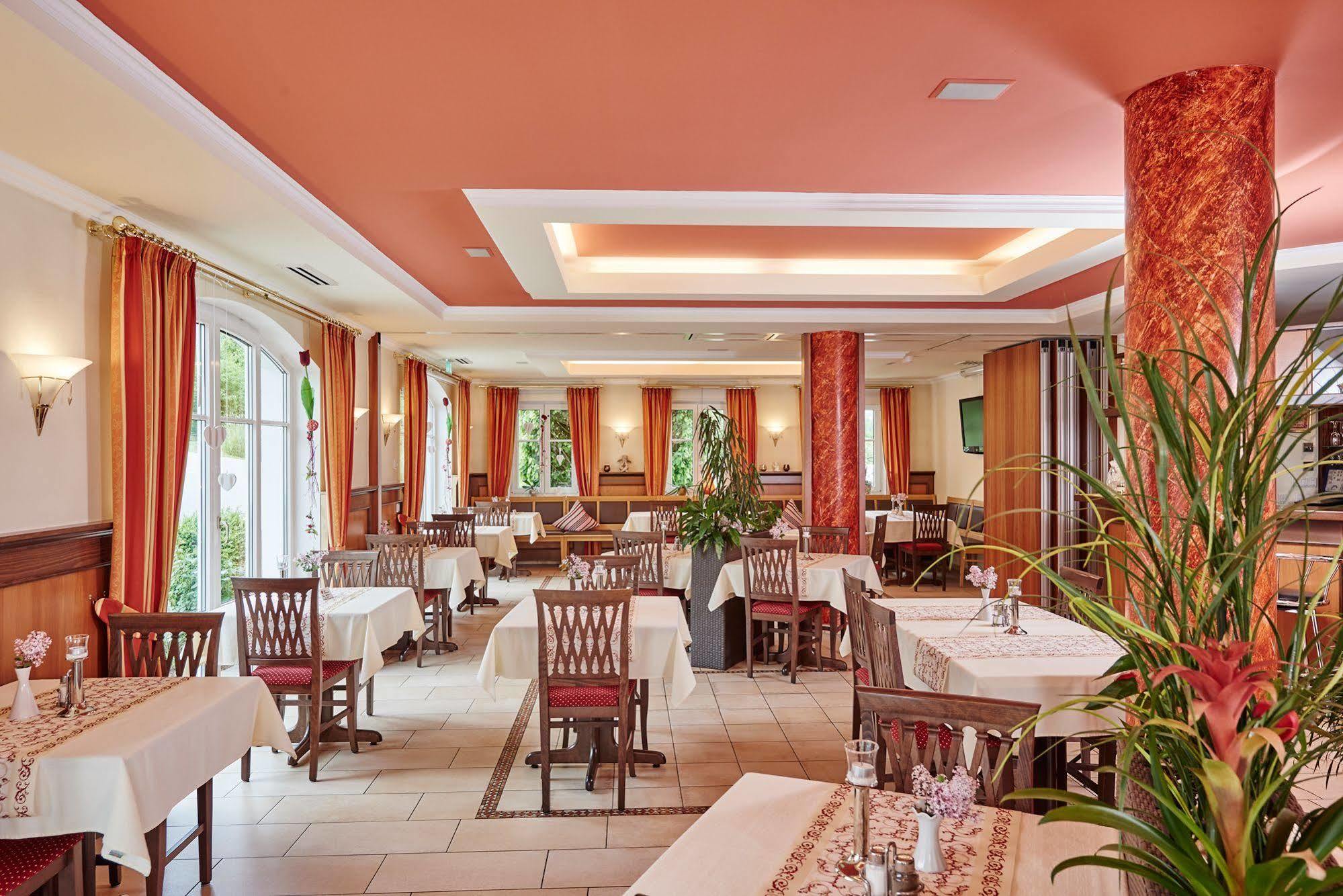 Akzent Hotel Bayerwald-Residenz Neukirchen  Ngoại thất bức ảnh