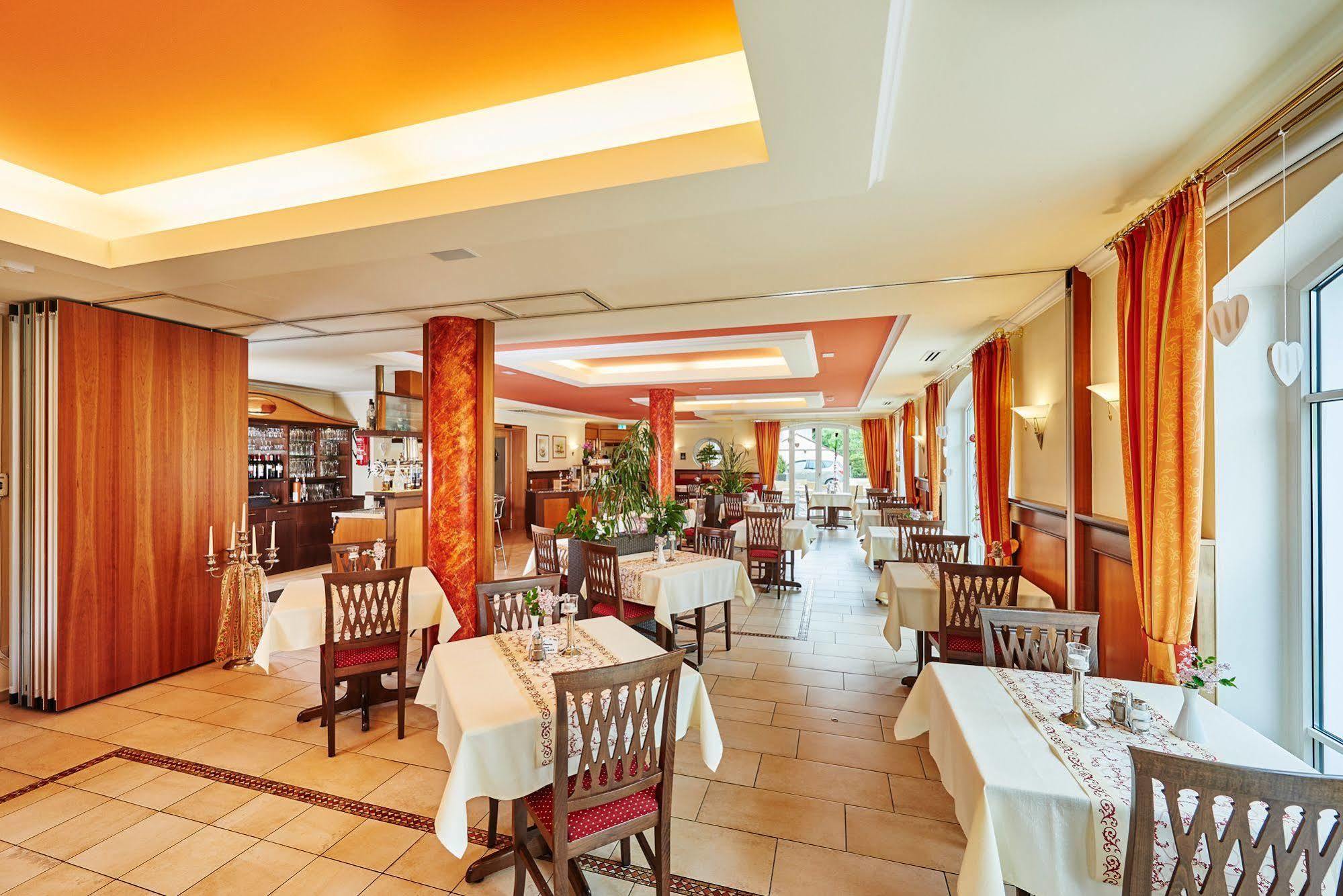 Akzent Hotel Bayerwald-Residenz Neukirchen  Ngoại thất bức ảnh